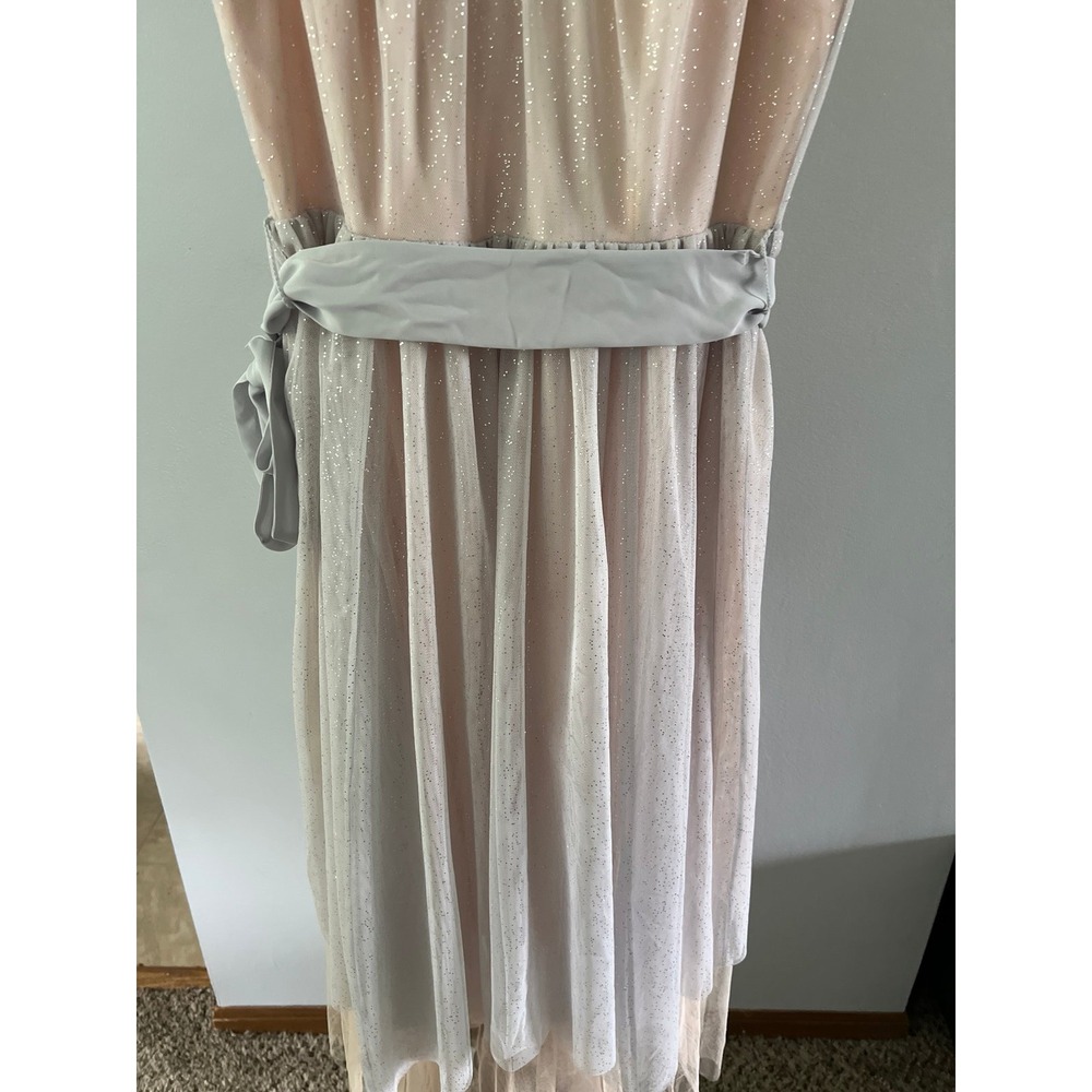 NWT Lauren Conrad Runway Midi Tulle Illusion Dress in Silver and Cream‎ Size 6 - Picture 3 of 12